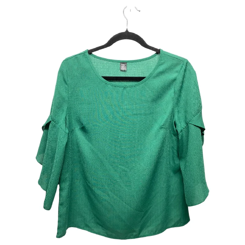 Top 3/4 Sleeve By Shein In Green, Size: M