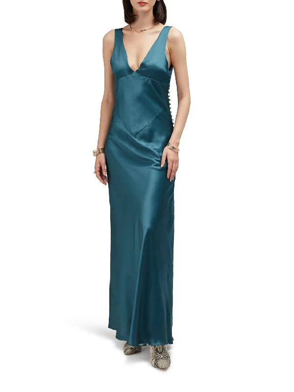 Melanie Maxi Dress In Zephyr Blue